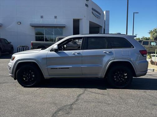 2021 Jeep Grand Cherokee Laredo X 4x2