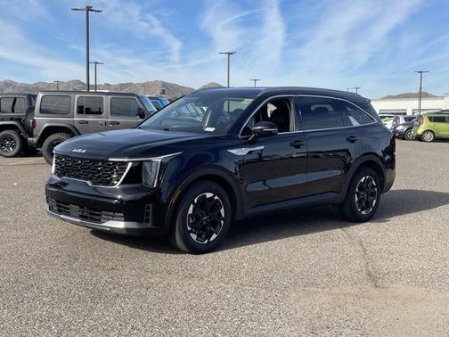 2024 Kia Sorento S
