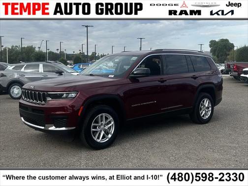 2023 Jeep Grand Cherokee L Laredo 4x2
