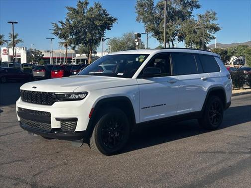 2024 Jeep Grand Cherokee L Altitude 4x4