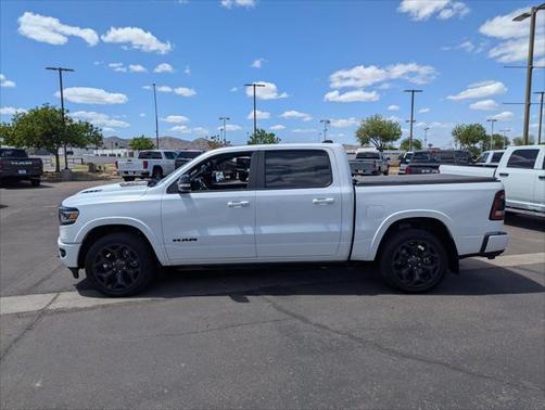 2022 RAM 1500 Limited Crew Cab 4x4 57' Box