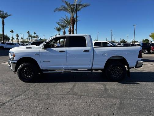 2023 RAM 2500 Big Horn Crew Cab 4x4 64' Box