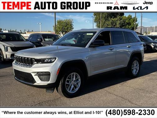 2024 Jeep Grand Cherokee Laredo X 4x4