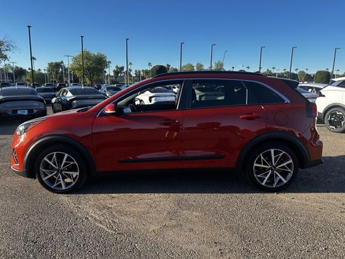 2022 Kia Niro Touring SE