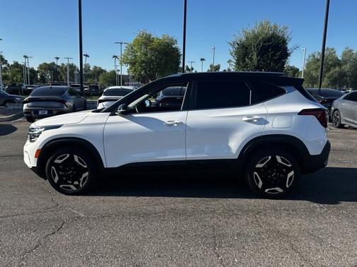 2024 Kia Seltos SX