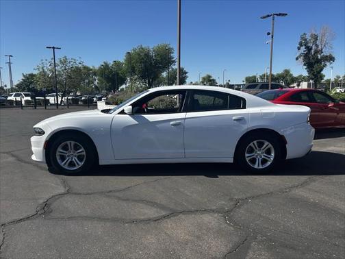 2022 Dodge Charger SXT RWD