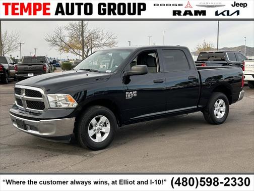 2022 RAM 1500 Classic SLT Crew Cab 4x2 57' Box