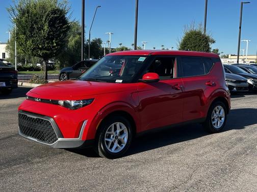2023 Kia Soul LX
