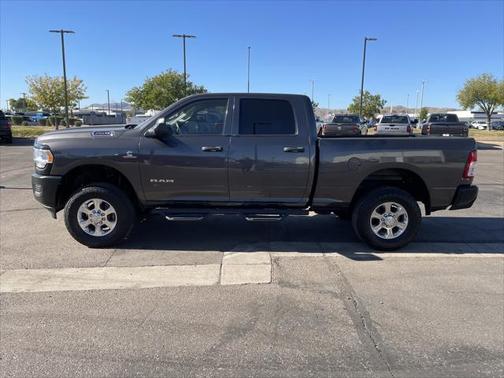 2020 RAM 2500 Tradesman Crew Cab 4X4 64' Box