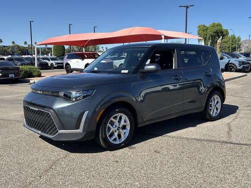 Steel Gray 2025 Kia Soul LX