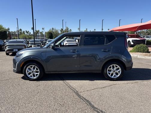 Steel Gray 2025 Kia Soul LX
