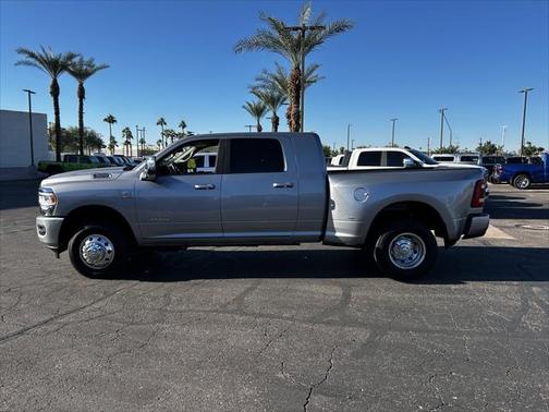 2024 RAM 3500 Laramie Mega Cab 4x4 64' Box