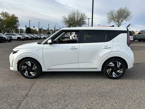 2023 Kia Soul GT-Line