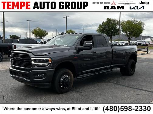 2024 RAM 3500 Laramie Crew Cab 4x4 8 Box