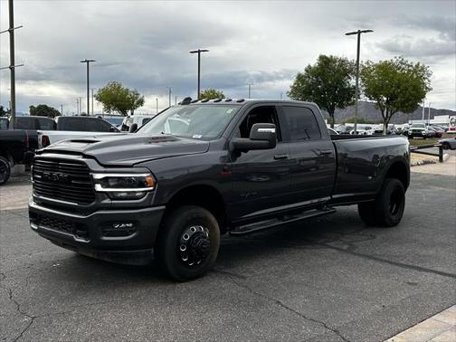 2024 RAM 3500 Laramie Crew Cab 4x4 8 Box