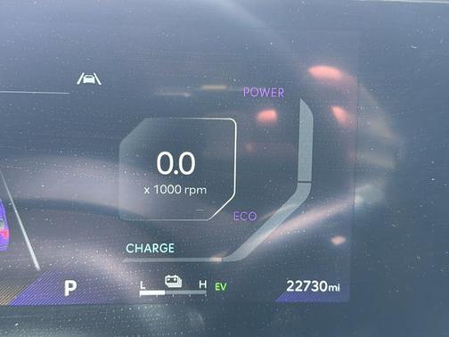 Ceramic Silver 2026 Kia Carnival Hybrid SX