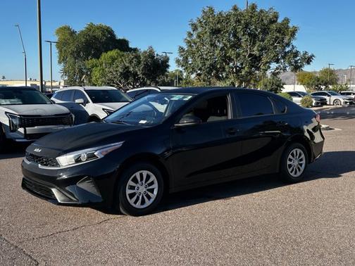 2023 Kia Forte LX