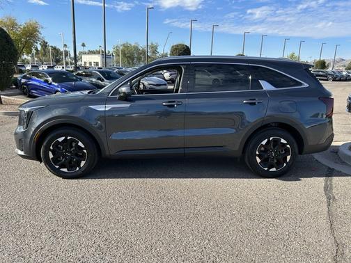 2024 Kia Sorento S