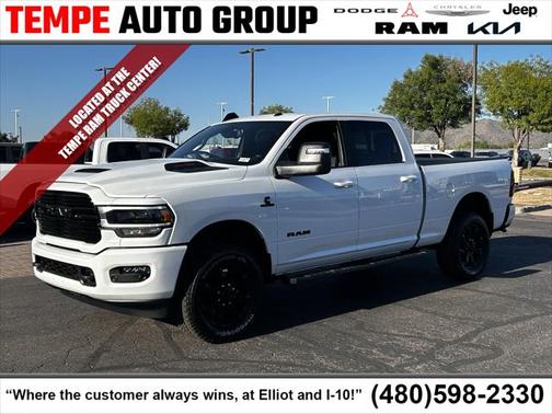 2024 RAM 3500 Laramie Crew Cab 4x4 64' Box