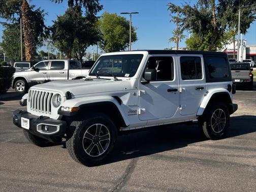 2023 Jeep Wrangler 4-Door Sahara 4x4