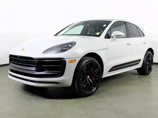 2022 Porsche Macan 