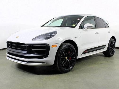 2022 Porsche Macan 