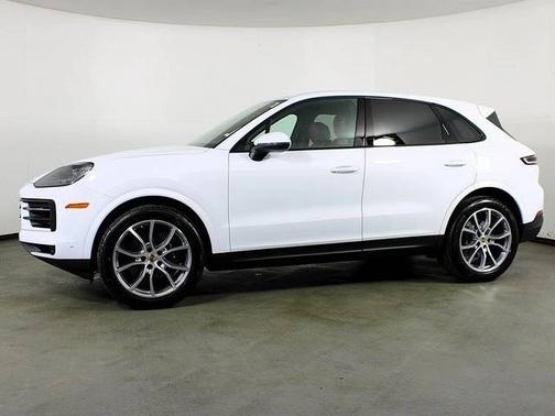 2025 Porsche Cayenne 