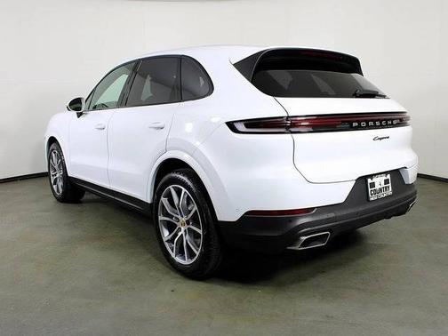 2025 Porsche Cayenne 