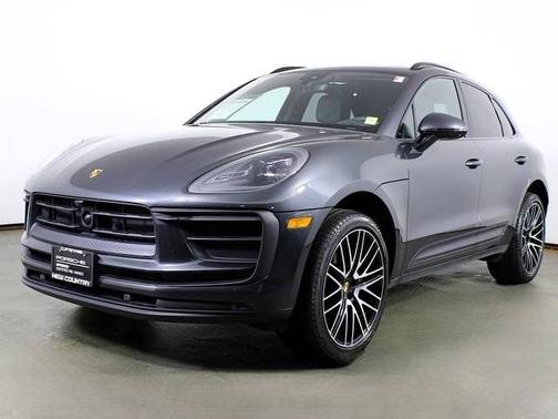 Volcano Grey Metallic 2026 Porsche Macan