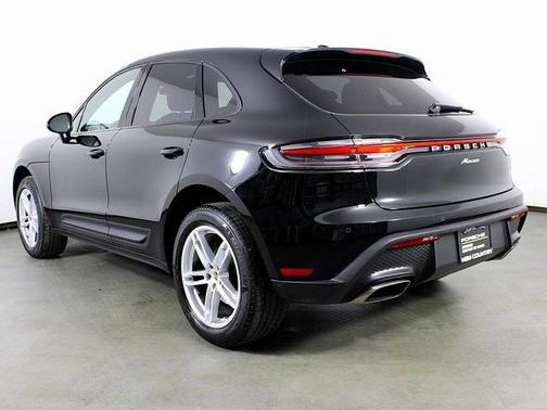 2023 Porsche Macan 