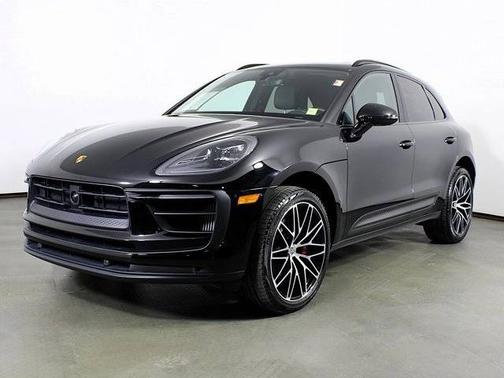 2023 Porsche Macan 
