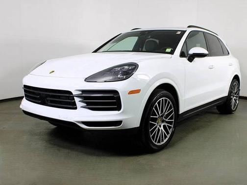 2022 Porsche Cayenne 