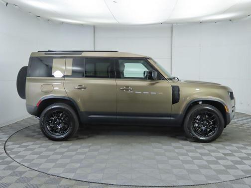 2026 Land Rover Defender P300 S