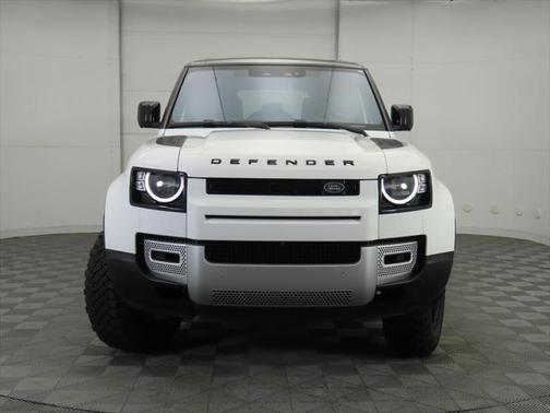 2022 Land Rover Defender 110 Standard