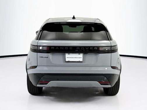 Arroios Grey Metallic 2026 Land Rover Range Rover Velar P400 Dynamic SE