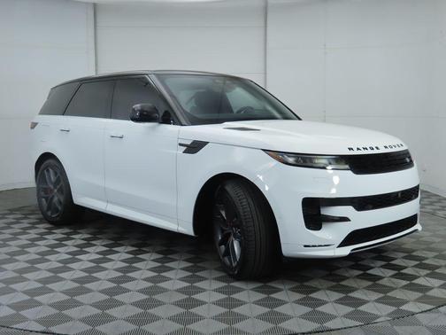 2024 Land Rover Range Rover Sport SE