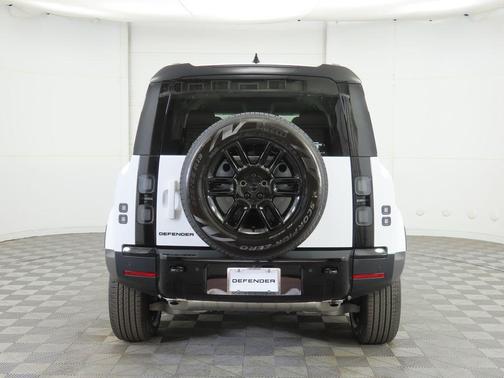 2026 Land Rover Defender P300 S