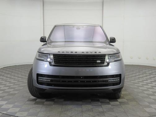2023 Land Rover Range Rover P400 SE