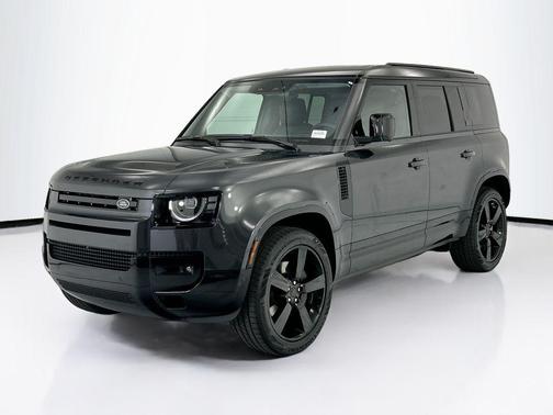 Carpathian Grey Prem Met 2026 Land Rover Defender P400 X-Dynamic SE