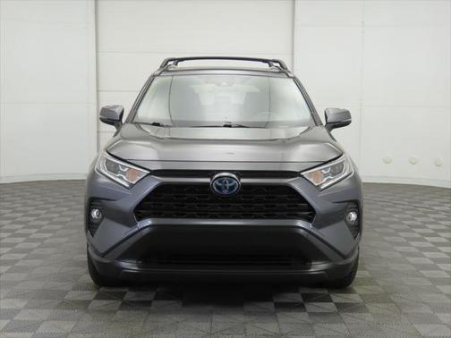 2020 Toyota RAV4 Hybrid XLE