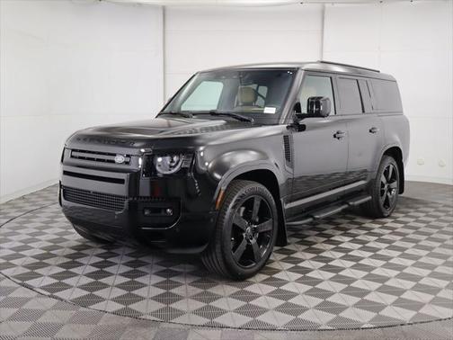 2025 Land Rover Defender V8