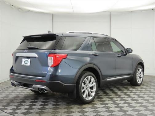 2022 Ford Explorer Platinum