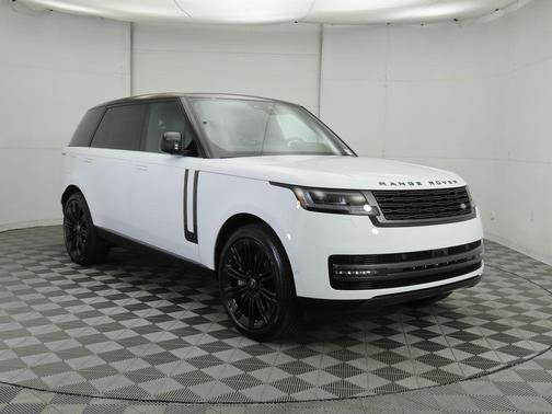 2025 Land Rover Range Rover P530 SE 7 Seat