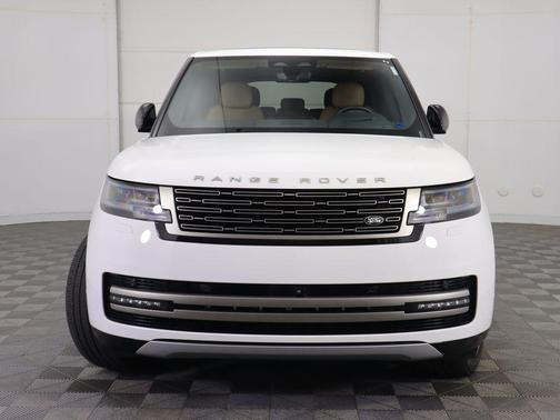 2024 Land Rover Range Rover P400 SE