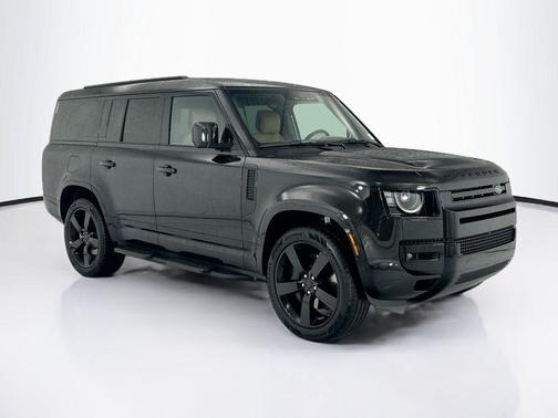Santorini Black Metallic 2026 Land Rover Defender X-Dynamic SE
