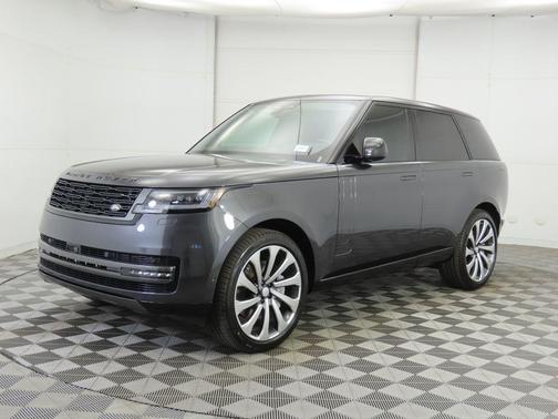 2025 Land Rover Range Rover P530 SE