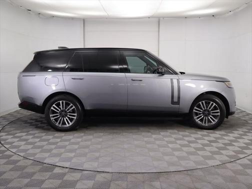 2024 Land Rover Range Rover Autobiography