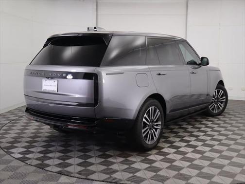 2024 Land Rover Range Rover Autobiography