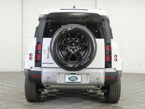 2025 Land Rover Defender 90 P300 S