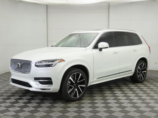 2024 Volvo XC90 B6 Plus Bright Theme 7-Seater